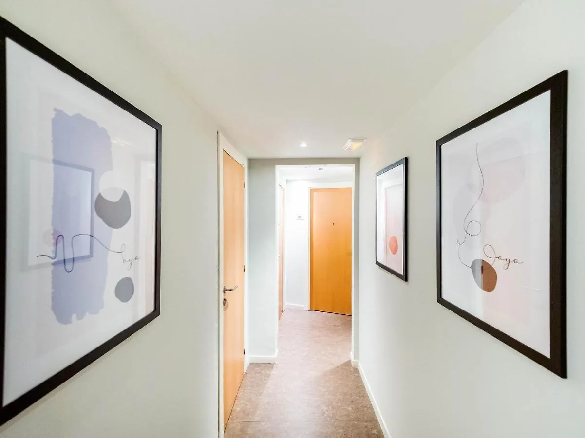 Hostal Athenas Sant Adria de Besos Guest house